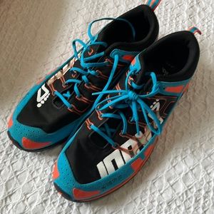 Inov8 trail running shoes x-talon 212 brand new!